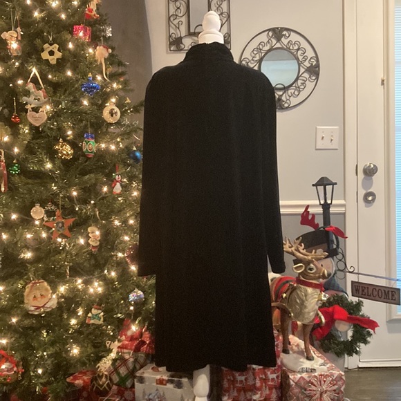VELVET SZ 3X LONG SLEEVE BLACK ELEGANT DRESS. NEVER WORN, STUDIO C - Picture 3 of 11